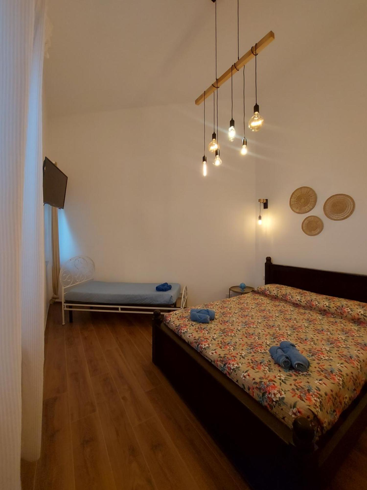 Greso Hotel Brindisi Bagian luar foto